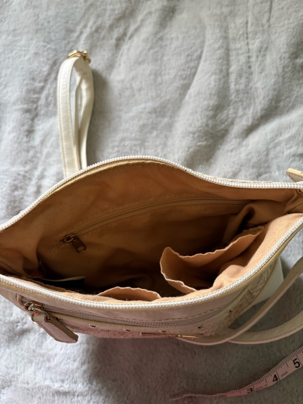 Stone Mountain Accessories Cream and Beige Crossbody Bag - Picture 4 of 4